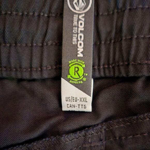 NWT VOLCUM "FRICKIN EW" SHORTS SZ.XXL - Picture 5 of 7